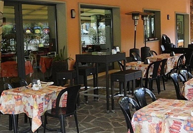 Arlecchino Hotel Castel San Pietro Terme Exterior foto