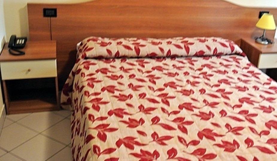 Arlecchino Hotel Castel San Pietro Terme Cameră foto